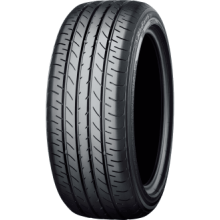 YOKOHAMA AE51 245/40 R18 97W